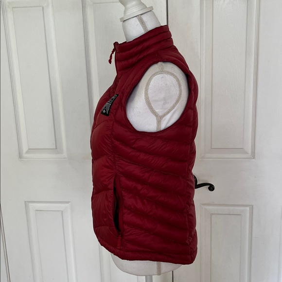 Oiselle Puffer Vest packable down Pertex Quantum - Picture 4 of 7
